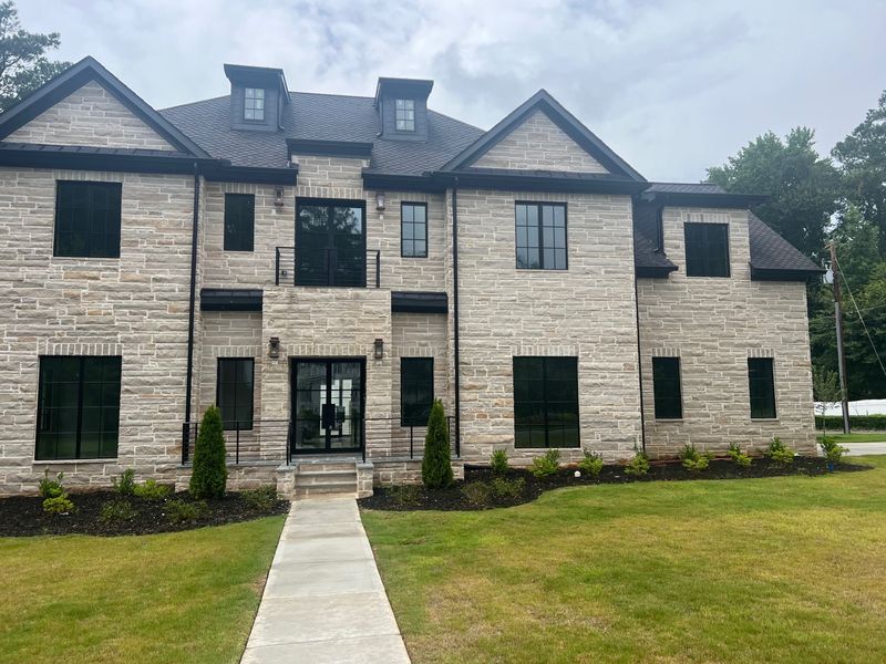 Custom Home Additions detail image